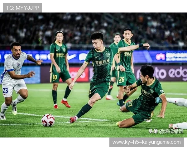 中超球队在赛季中段进行战术复盘以提高稳定性，新赛季中超球队